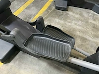 Technogym excite synchro 500led crosstrainer - afbeelding 3 van  7