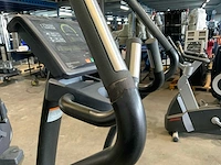 Technogym excite synchro 700 led crosstrainer - afbeelding 5 van  5