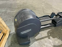 Technogym excite synchro 700 led crosstrainer - afbeelding 2 van  6