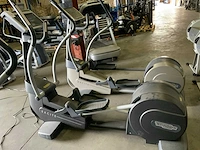 Technogym excite synchro 700 visioweb crosstrainer - afbeelding 1 van  5