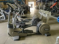 Technogym excite synchro 700 visioweb crosstrainer - afbeelding 1 van  5