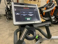 Technogym excite synchro 700 visioweb crosstrainer - afbeelding 4 van  7