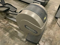 Technogym excite synchro visioweb crosstrainer - afbeelding 3 van  8