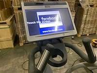 Technogym excite synchro visioweb crosstrainer - afbeelding 5 van  8