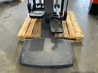 Technogym excite vario 500 500 led crosstrainer - afbeelding 3 van  5