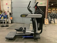 Technogym excite vario 500 led crosstrainer - afbeelding 1 van  6