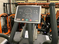 Technogym excite vario 500 led crosstrainer - afbeelding 5 van  6
