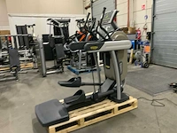 Technogym excite vario 700 led crosstrainer - afbeelding 2 van  7