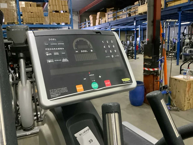 Technogym excite vario 700 led crosstrainer - afbeelding 5 van  7