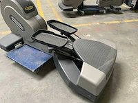 Technogym excite wave 700 led crosstrainer - afbeelding 2 van  5