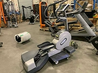 Technogym excite wave 700 led crosstrainer - afbeelding 5 van  5