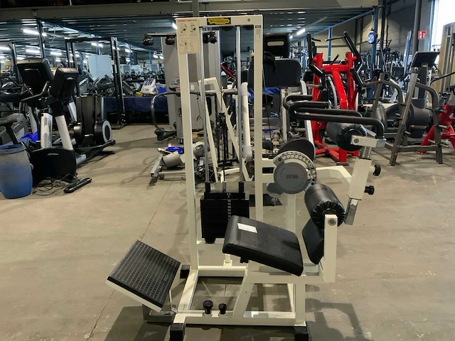 Technogym isotonic abdominal crunch krachtstation - afbeelding 1 van  6