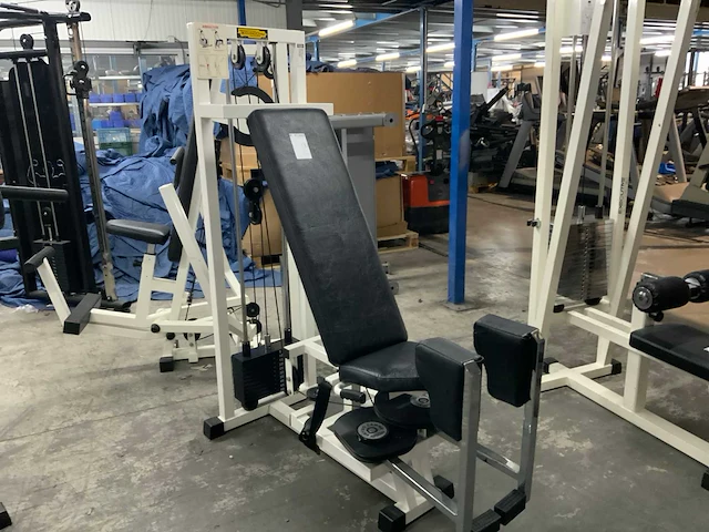 Technogym isotonic abductor krachtstation - afbeelding 1 van  6