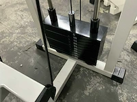 Technogym isotonic abductor krachtstation - afbeelding 4 van  6