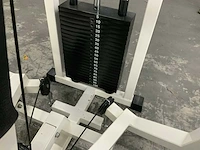 Technogym isotonic chestpress krachtstation - afbeelding 3 van  6
