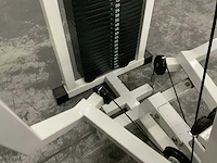 Technogym isotonic chestpress krachtstation - afbeelding 5 van  6