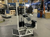 Technogym isotonic lowerback bench r.o.m. krachtstation - afbeelding 1 van  6
