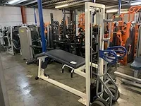 Technogym isotonic phrone legcurl krachtstation - afbeelding 5 van  5