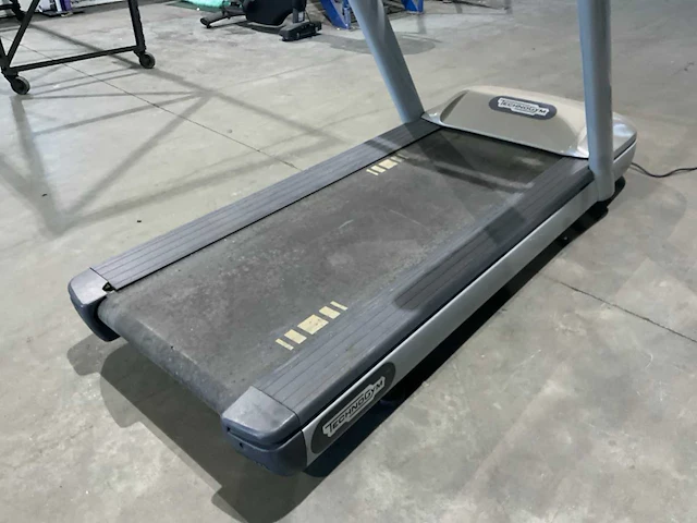 Technogym jog now 500 led loopband - afbeelding 6 van  6