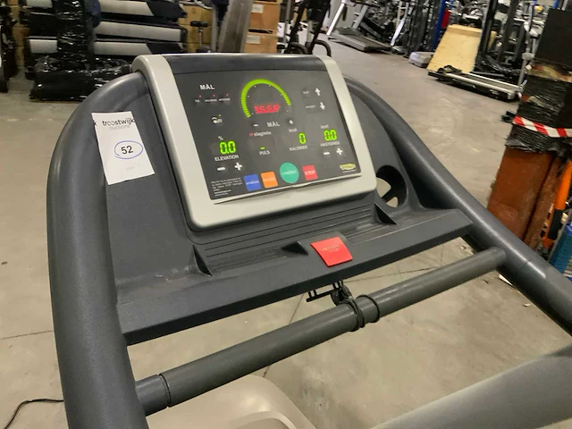 Technogym jog now 500 led loopband - afbeelding 4 van  6