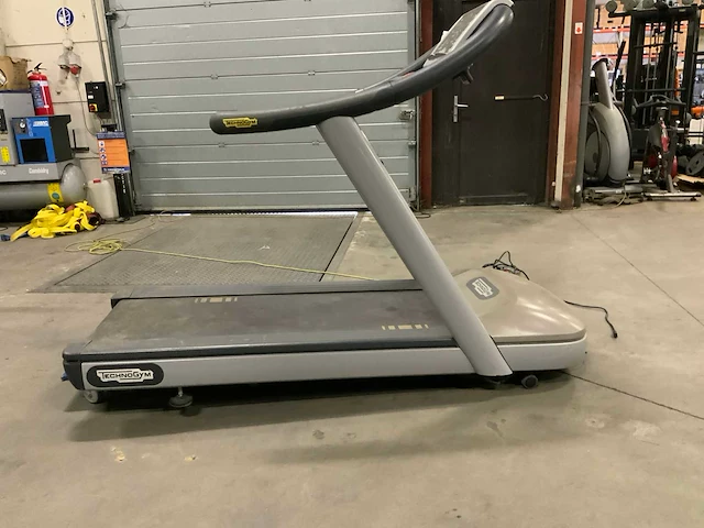 Technogym jog now 500 led loopband - afbeelding 5 van  6