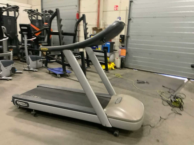 Technogym jog now 500 led loopband - afbeelding 2 van  6