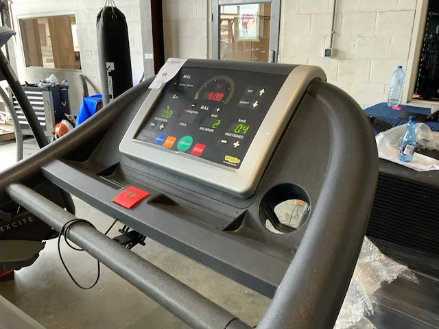 Technogym jog now 500 led loopband - afbeelding 6 van  6