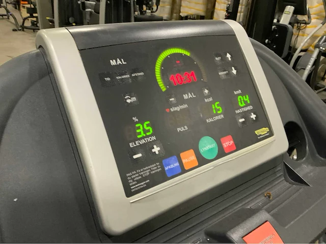 Technogym jog now 500 led loopband - afbeelding 6 van  6