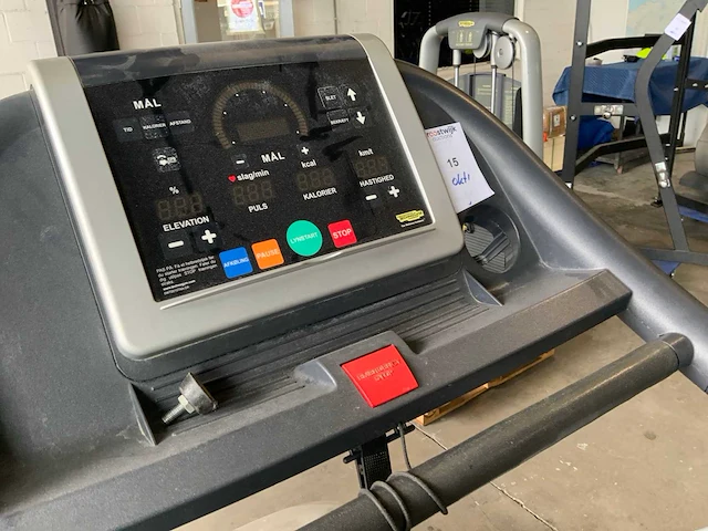 Technogym jog now 500 led loopband - afbeelding 3 van  6