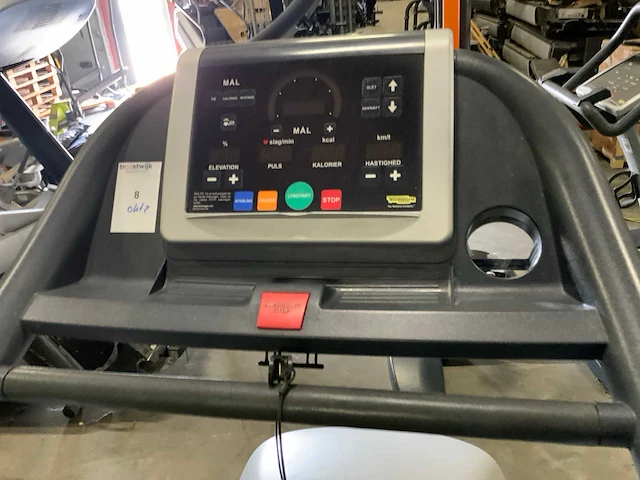 Technogym jog now 500 led loopband - afbeelding 2 van  6