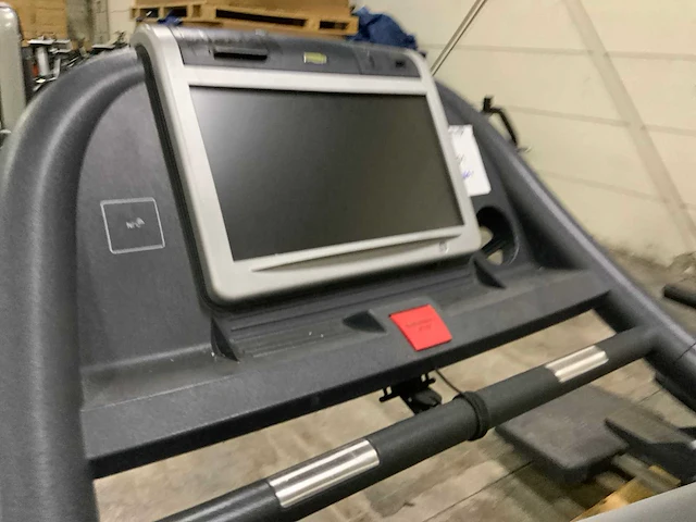 Technogym jog now 700 tv loopband - afbeelding 2 van  7
