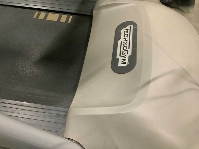Technogym jog now treadmill loopband - afbeelding 5 van  5