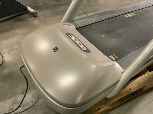 Technogym jog now treadmill loopband - afbeelding 2 van  10