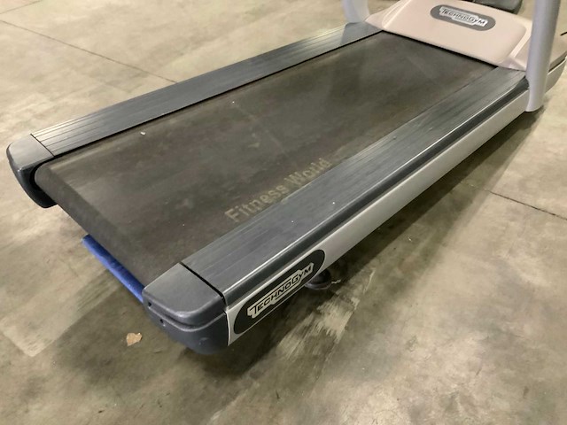 Technogym jog now treadmill loopband - afbeelding 5 van  10