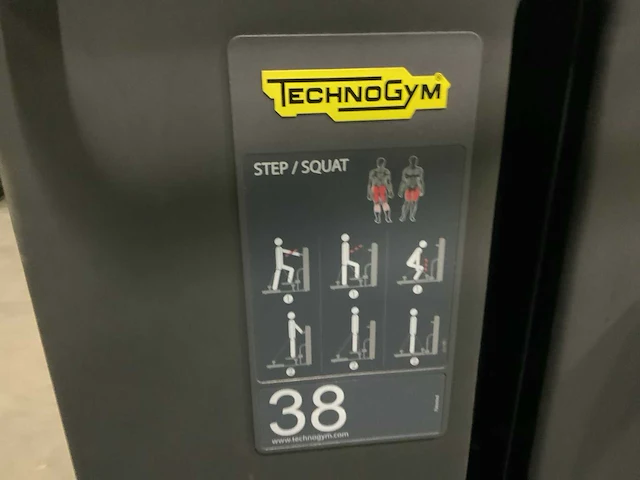 Technogym kinesis single station step/squat krachtstation - afbeelding 4 van  6
