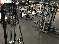 Technogym multistation element 5 stack krachtstation - afbeelding 4 van  7