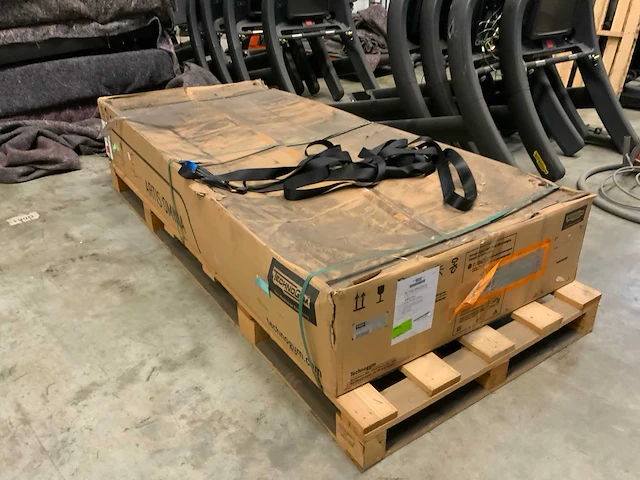 Technogym omina 3 nieuw in doos krachtstation - afbeelding 4 van  5