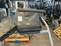 Technogym posterior stretch machine krachtstation - afbeelding 3 van  6