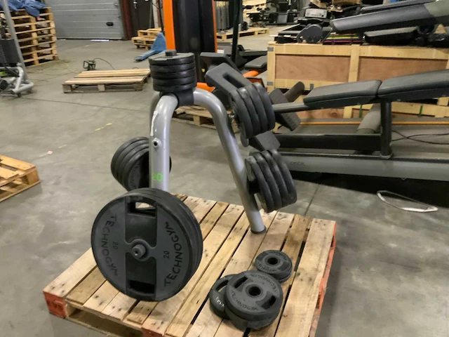 Technogym pu schijven 50 mm 3x20;8x10;7x5;5x2,5;3x1,25kg krachtstation - afbeelding 1 van  7