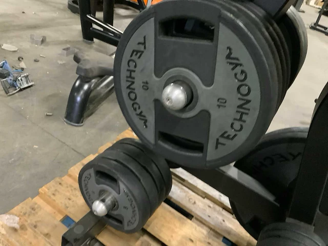 Technogym pu schijven 50mm 14x20;10;10;4x5;4x2,5;4x1,25kg krachtstation - afbeelding 5 van  5