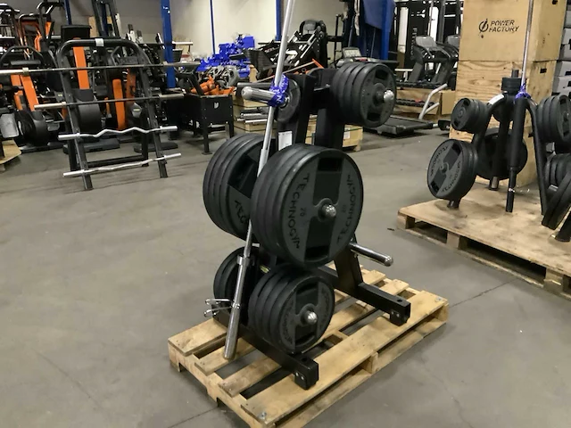 Technogym pure 50mm rek 250kg schijven krachtstation - afbeelding 3 van  9
