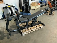 Technogym pure abdominal bench krachtstation - afbeelding 3 van  4