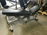 Technogym pure adjustable bench krachtstation - afbeelding 4 van  4