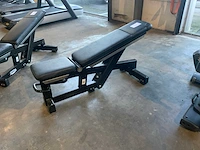 Technogym pure adjustable bench krachtstation