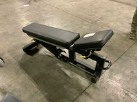 Technogym pure adjustable bench krachtstation - afbeelding 3 van  4