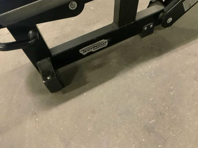 Technogym pure adjustable bench krachtstation - afbeelding 5 van  5