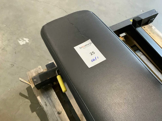 Technogym pure adjustable bench krachtstation - afbeelding 5 van  5