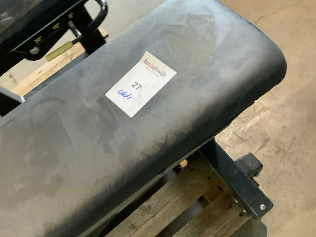 Technogym pure adjustable bench krachtstation - afbeelding 2 van  4