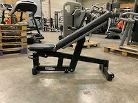 Technogym pure adjustable bench krachtstation - afbeelding 2 van  4