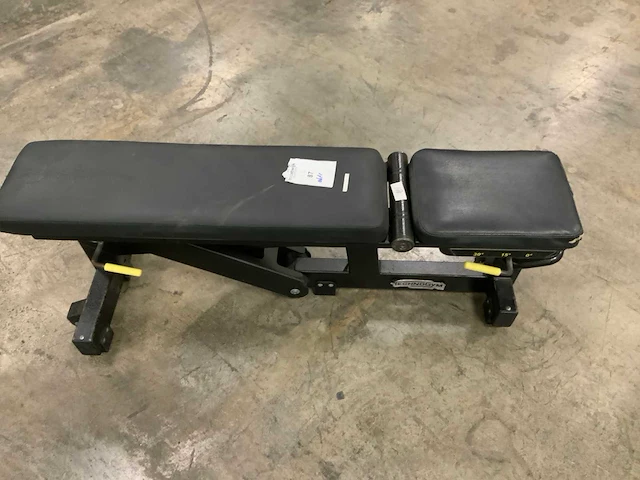 Technogym pure adjustable bench krachtstation - afbeelding 4 van  4